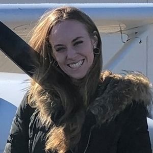 Meet your Posher, Caitlin